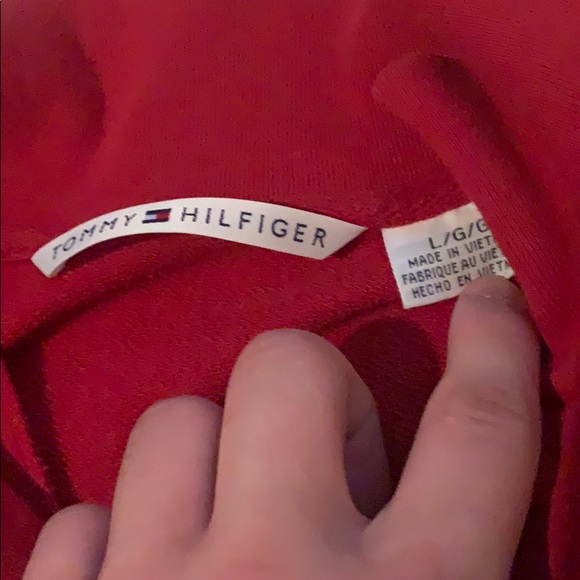Tommy Hilfiger Quarter Zip - Picture 3 of 3